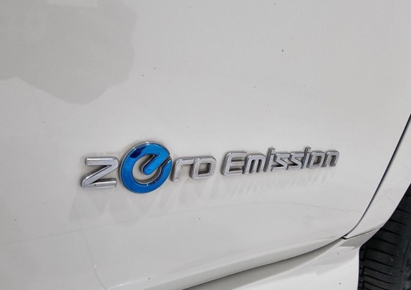 Nissan Leaf cena 72700 przebieg: 72000, rok produkcji 2019 z Wyśmierzyce małe 596